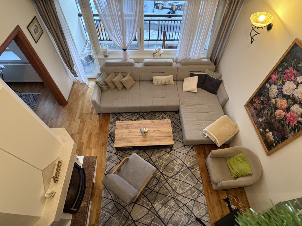 NN Nekretnine : Moderan apartman Bjelašnica