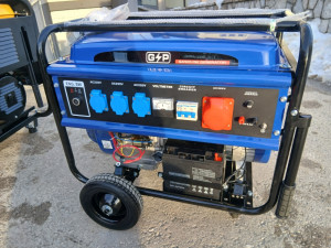 AGREGAT ZA STRUJU GERMANY POWER 6 KW PALJENJE KLJUČ SPAGA SA AKUM