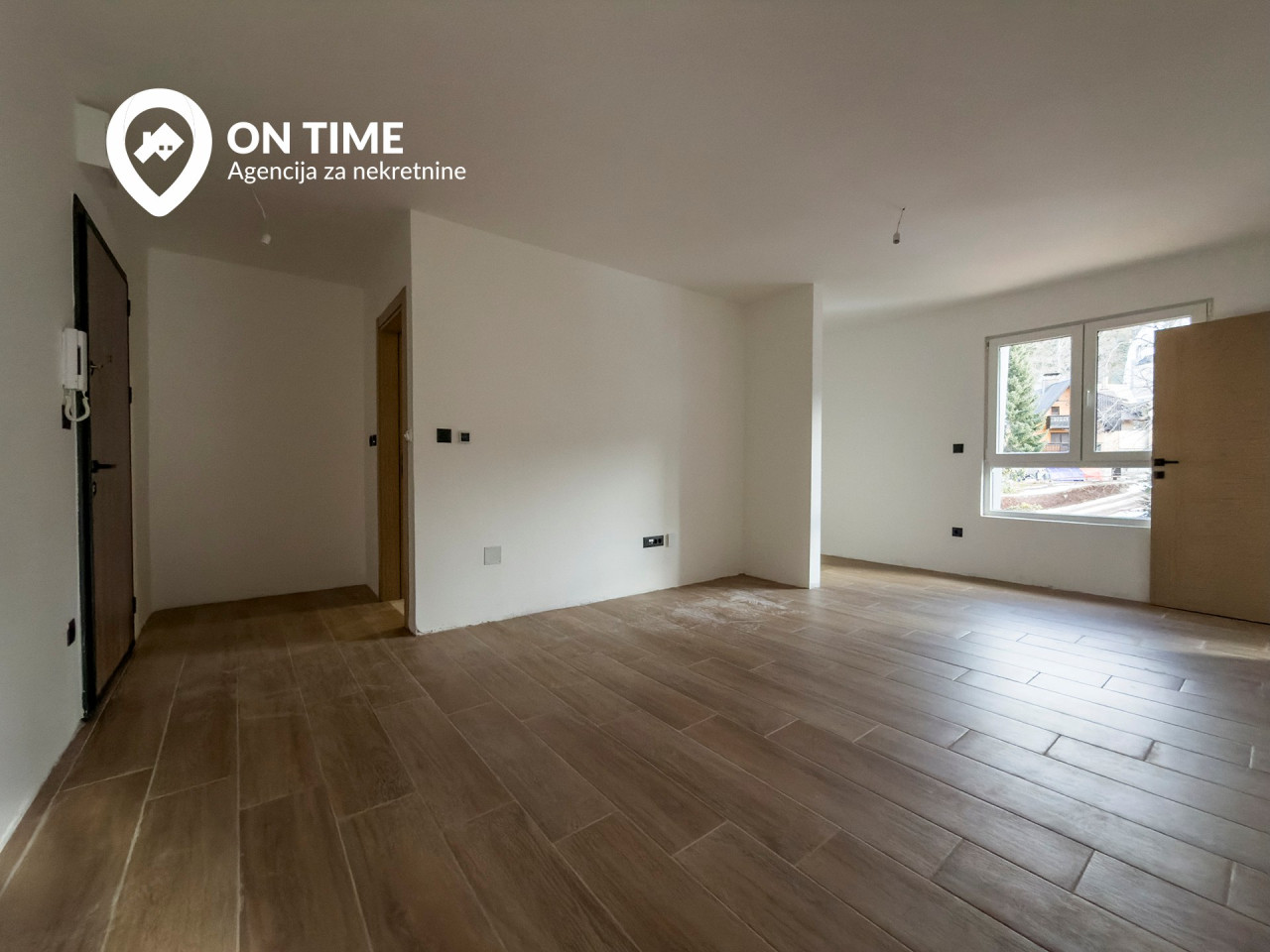 ON TIME prodaje: Trosoban apartman Jahorina 5