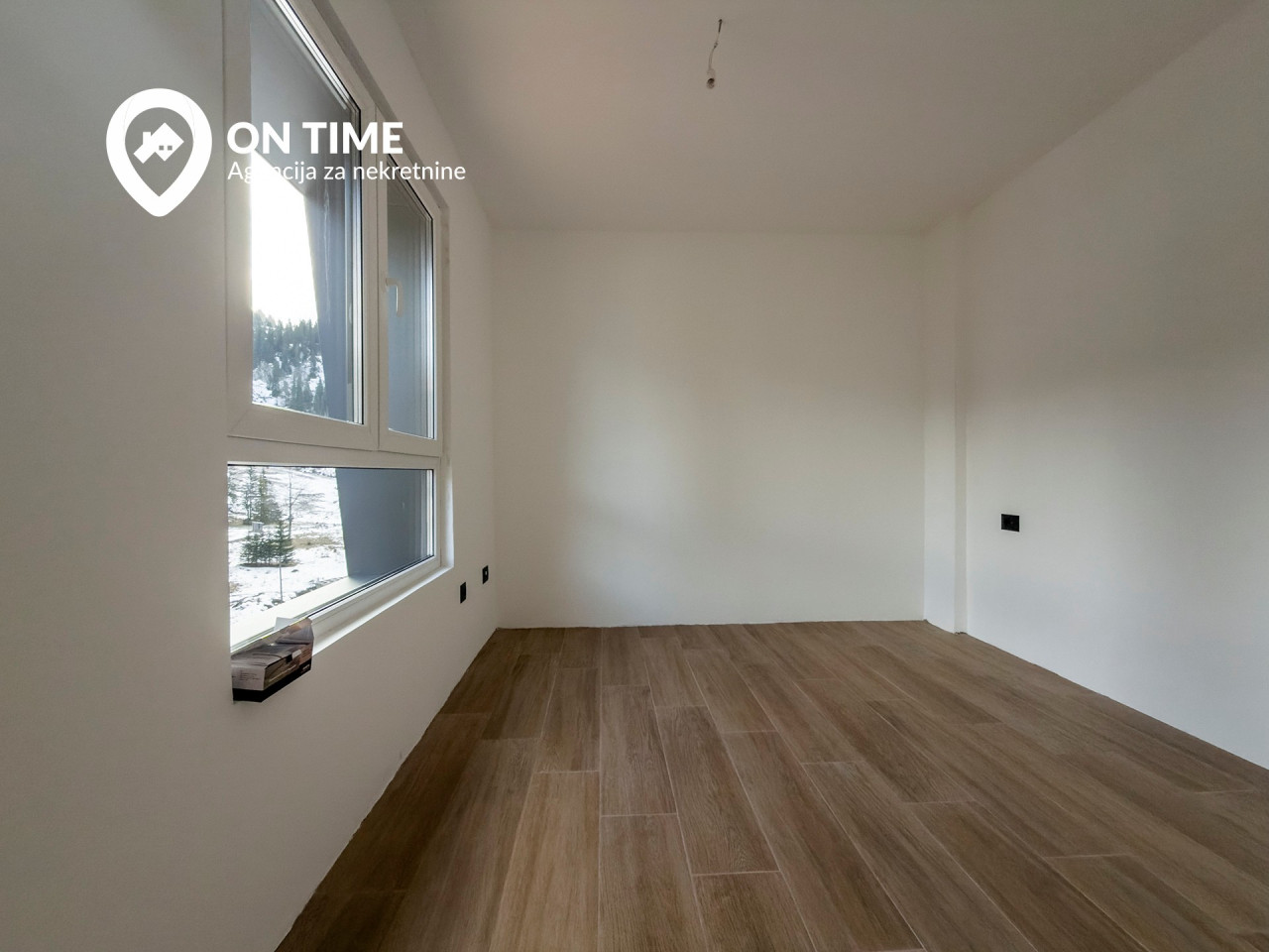 ON TIME prodaje: Trosoban apartman Jahorina 13