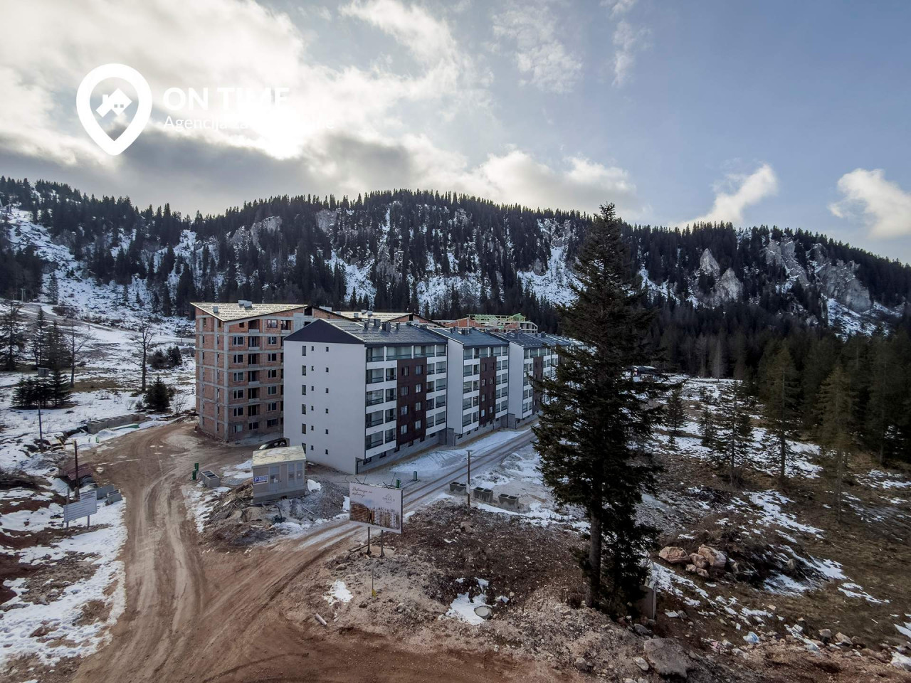 ON TIME prodaje: Trosoban apartman Jahorina 8