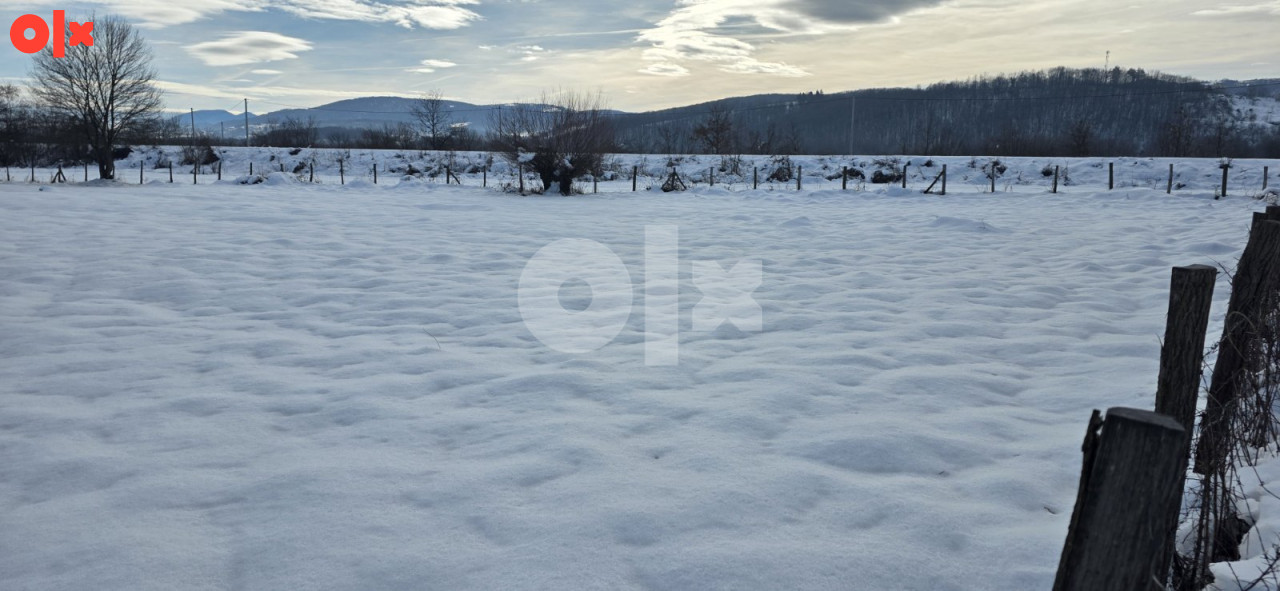 Zemljište Kalesija 2300m2 3