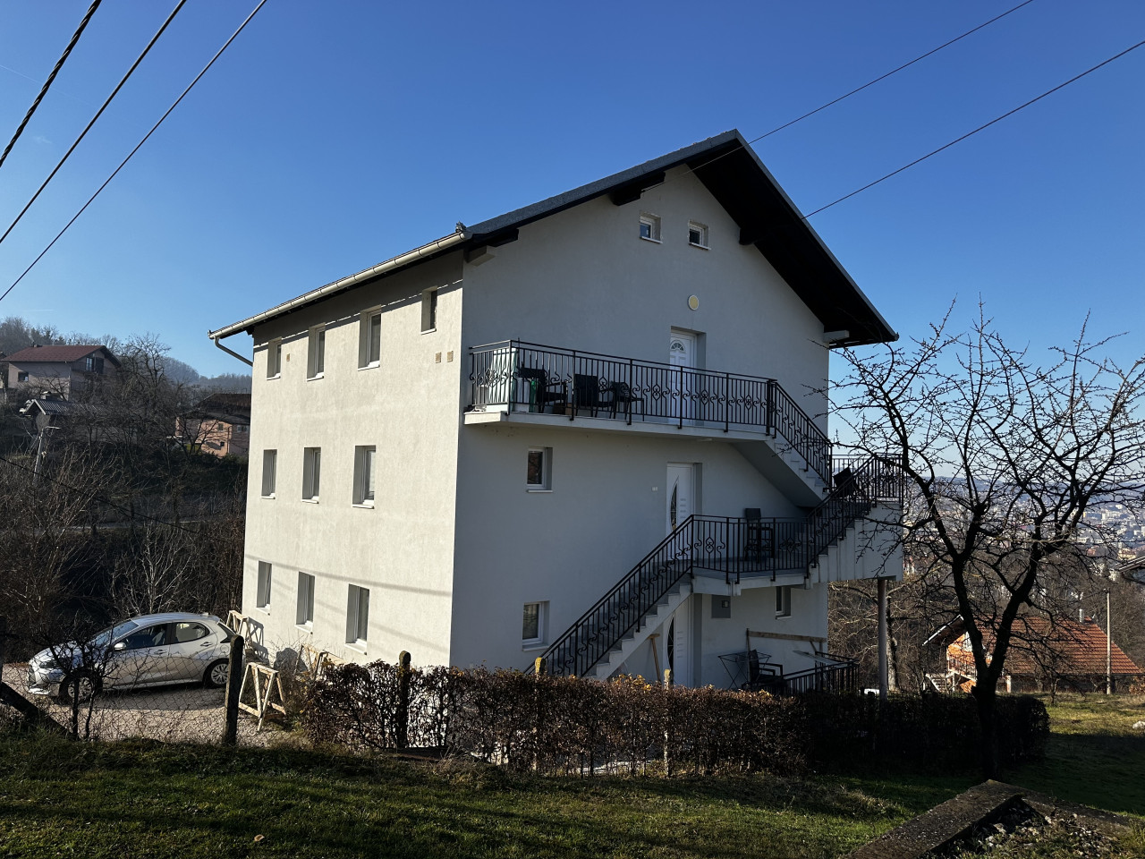 Kuća - najam - smještaj radnika - 400 m2
