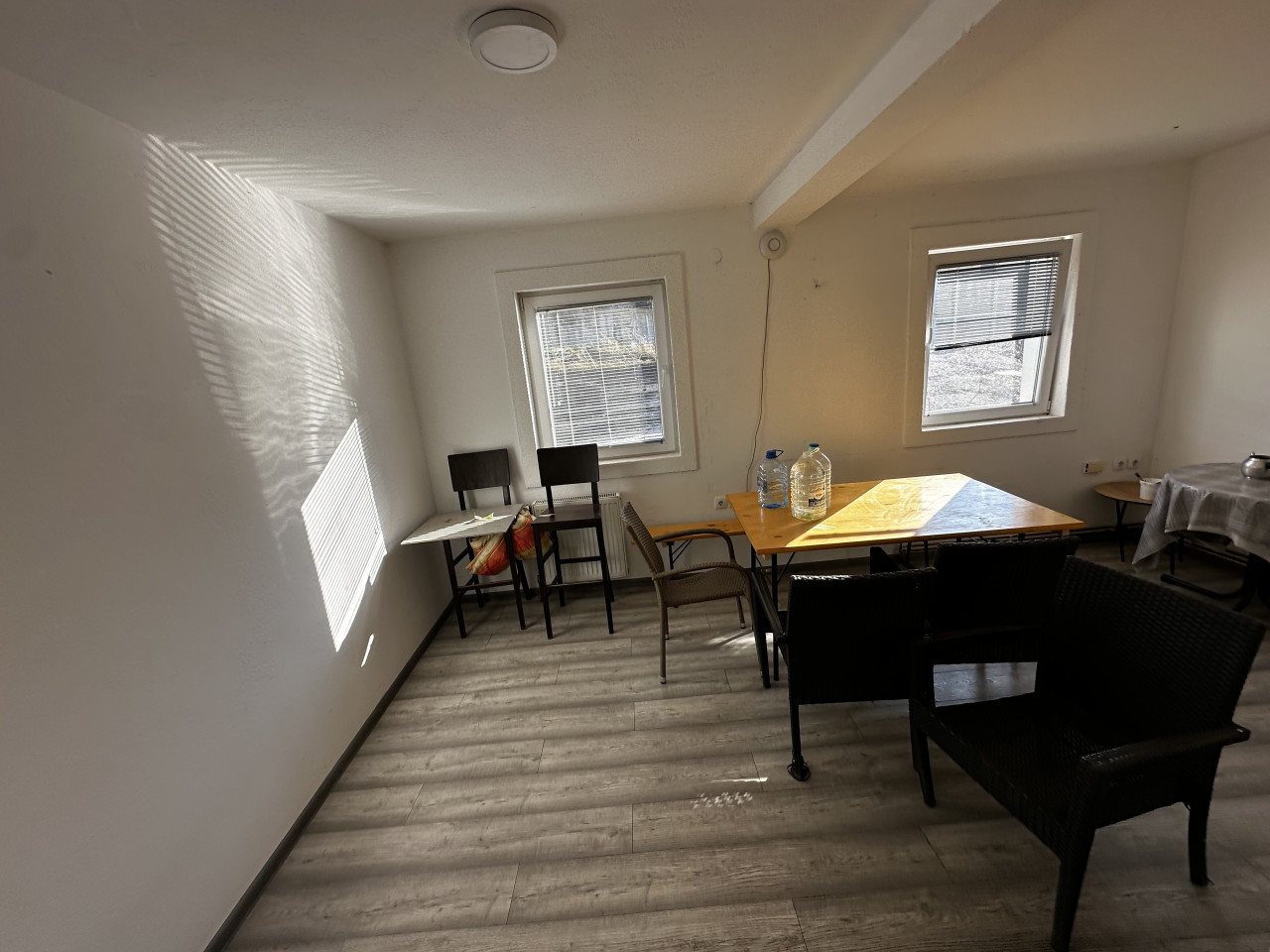 Kuća - najam - smještaj radnika - 400 m2 12
