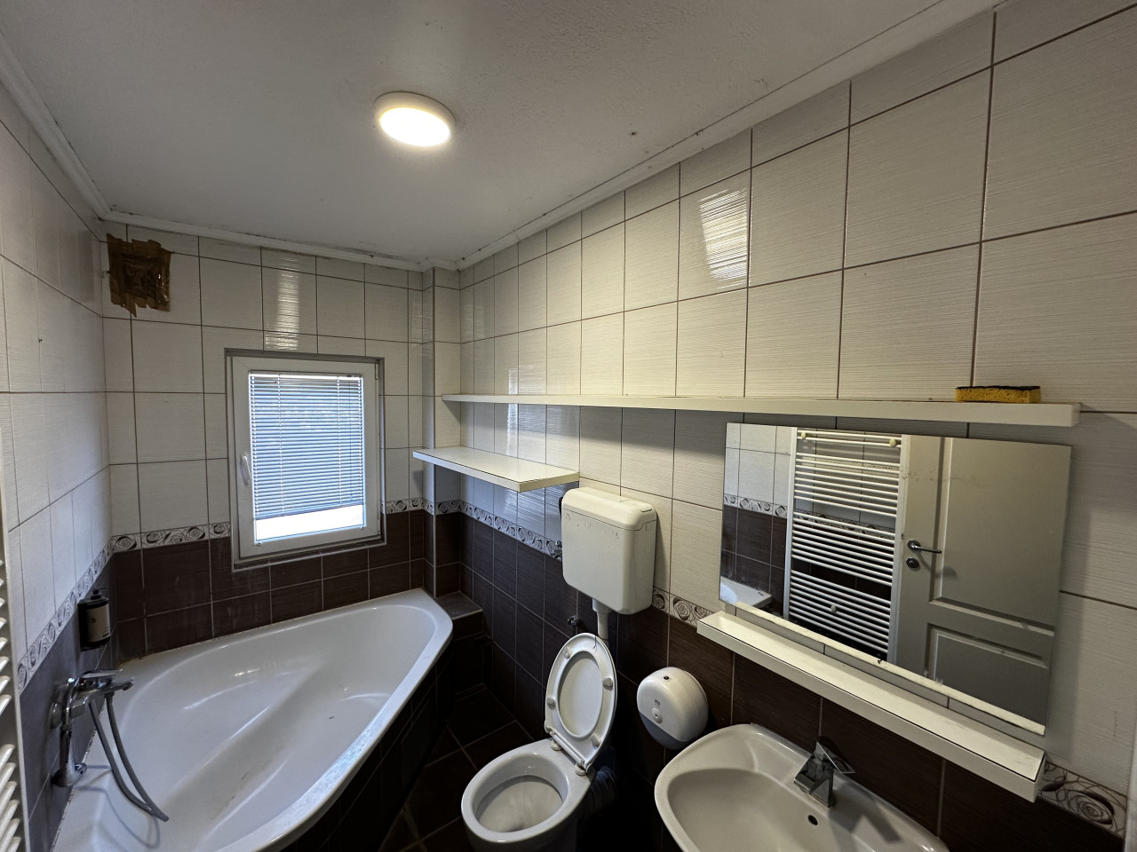 Kuća - najam - smještaj radnika - 400 m2 27