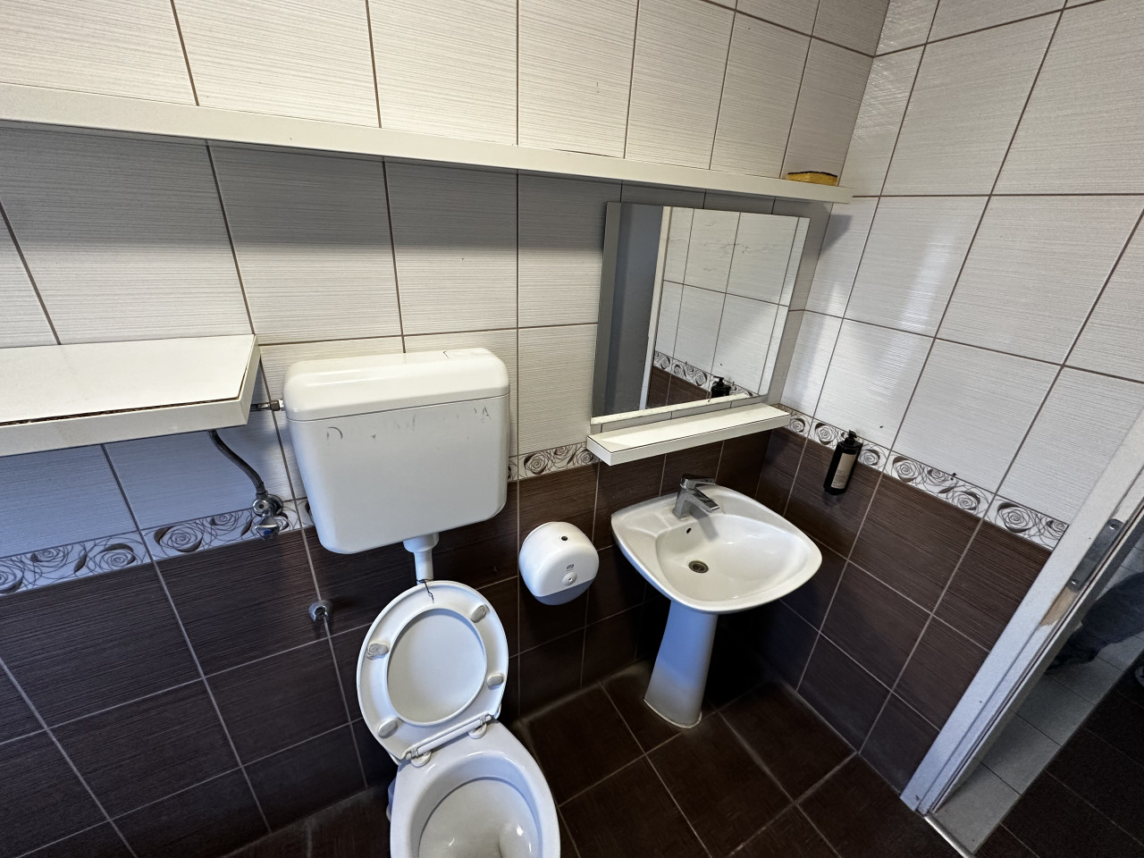 Kuća - najam - smještaj radnika - 400 m2 30