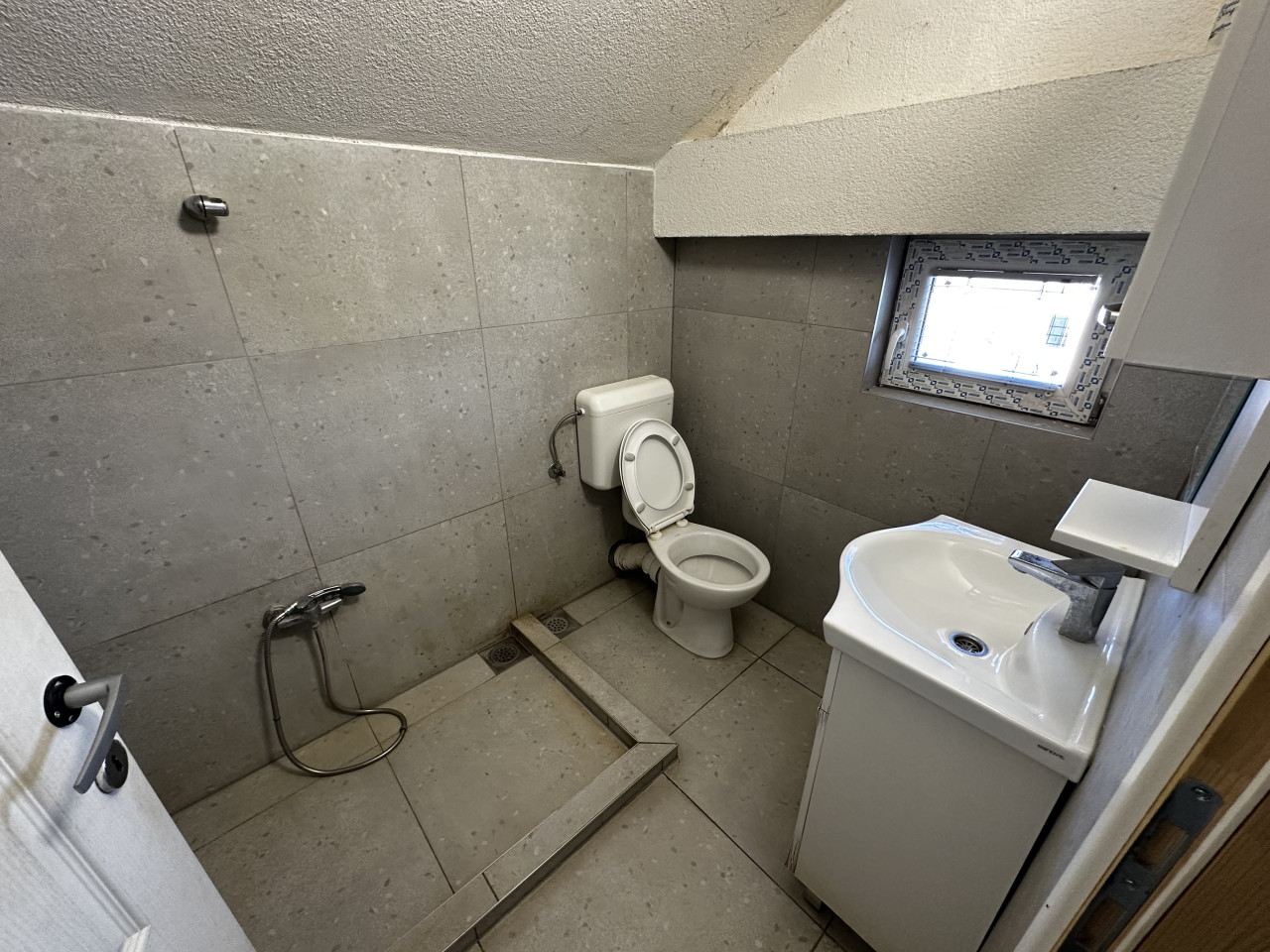 Kuća - najam - smještaj radnika - 400 m2 31