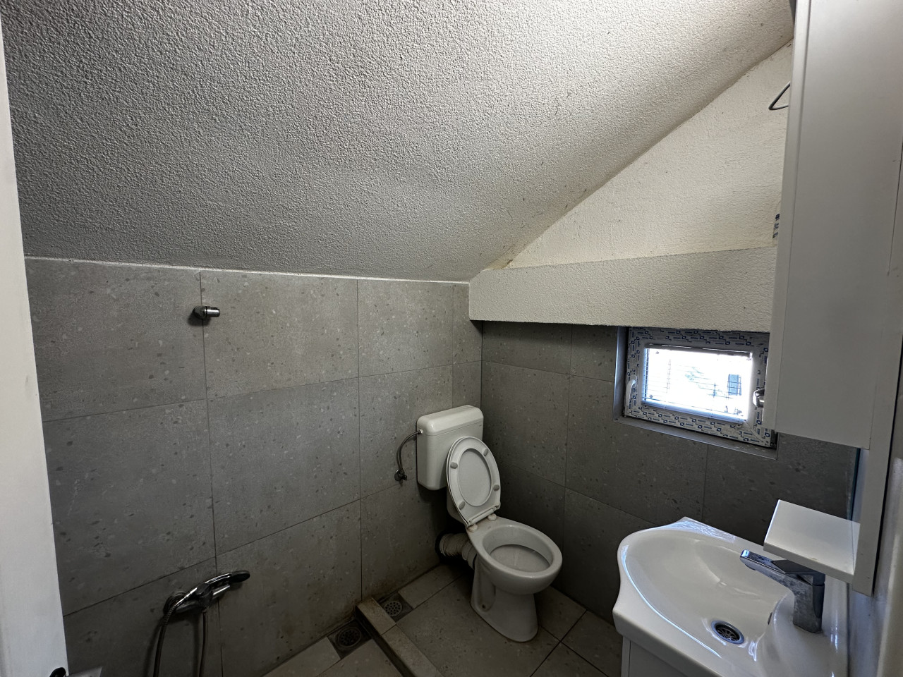 Kuća - najam - smještaj radnika - 400 m2 32