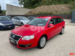 VOLKSWAGEN PASSAT 1.6 TDI DIGITALNA KLIMA NAVIGACIJA 2010 G