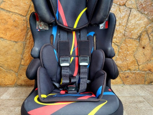 AUTOSJEDALICA ZA DJECU 9-36 KG  NANIA COLORS top stanje