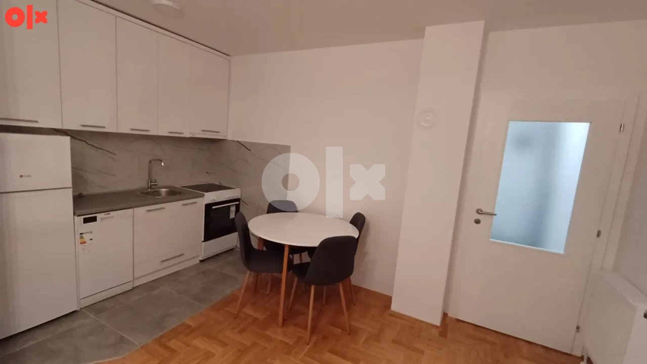 Stan Bijeljina 40m2 Majevička 3