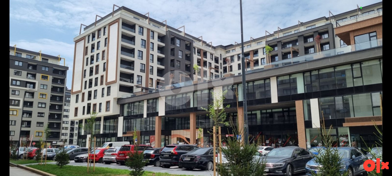 Poslovni prostor BULEVAR Ilidža 2224m2 2