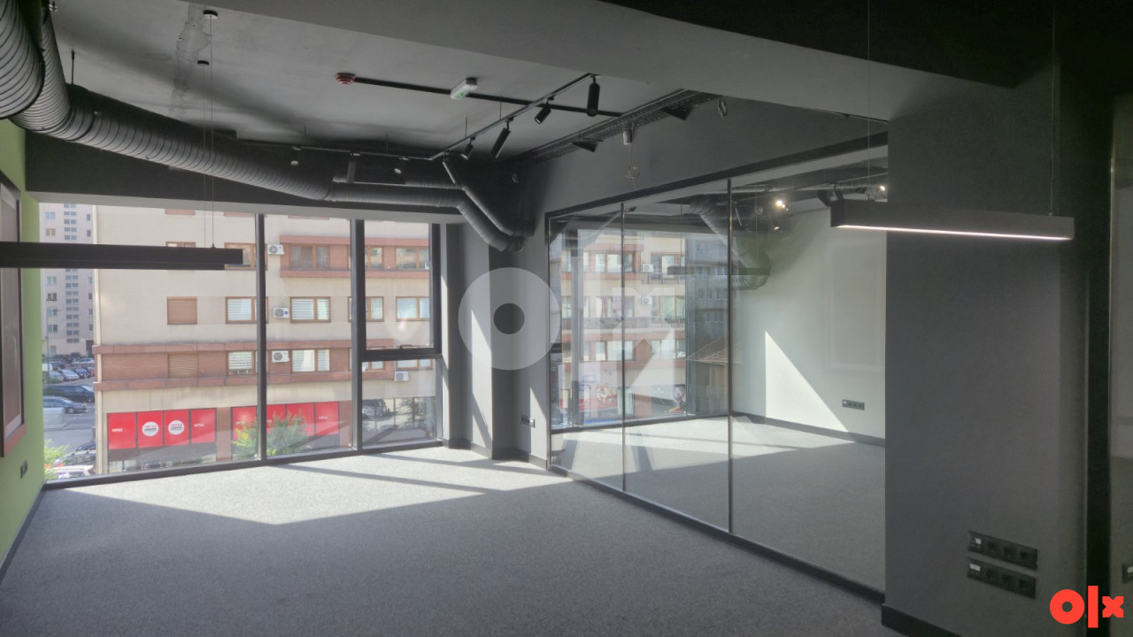 Poslovni prostor BULEVAR Ilidža 2224m2 12