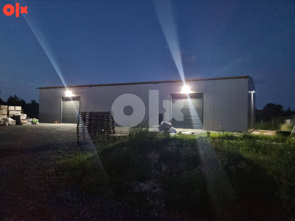 Na prodaju  Skladište / Hala