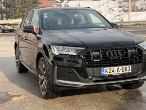 Audi Q7  3.0 tdi Quattro 2 x S Line 7 sjedišta