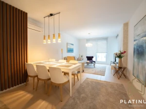 Luksuzan trosoban stan sa garazom | Novogradnja | Centar