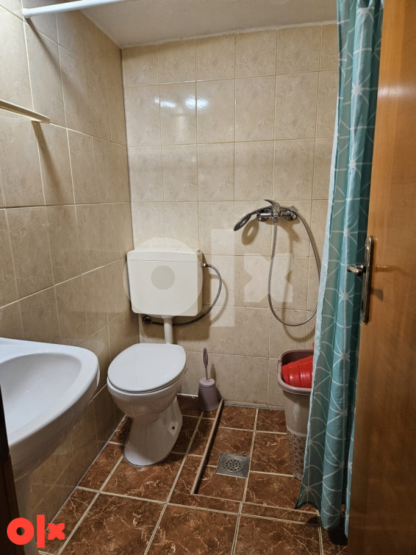 Iznajmljuje se namješten stan ženskoj osobi 5