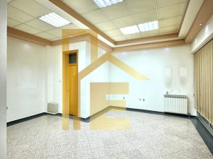 Na prodaju poslovni prostor u centru grada