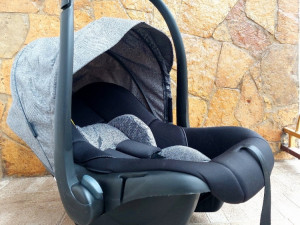 AUTOSJEDALICA ZA BEBE 0-13 KG  Bobostelo +Jastucici