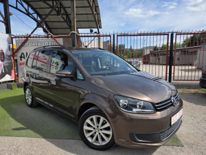 Volkswagen Touran 2.0 TDI DSG 10/2012 ALU NAVI