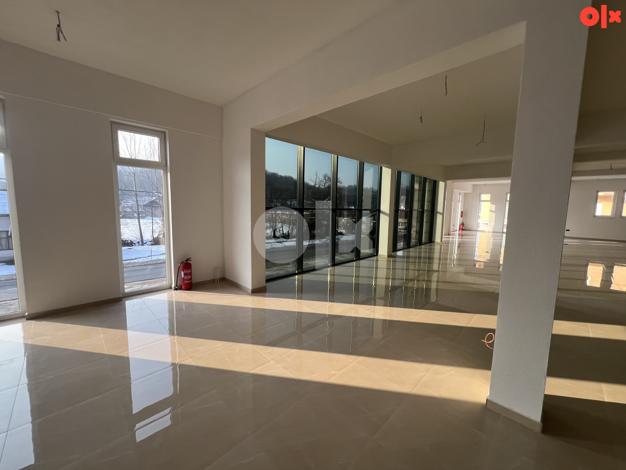 IZDAJEM Poslovni prostor Mekiš Tešanj 1200m2 9