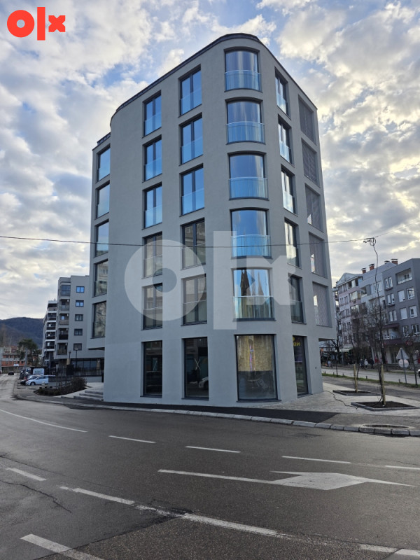 Stan/kancelarija kod Venecija mosta (Novice Cerovića)