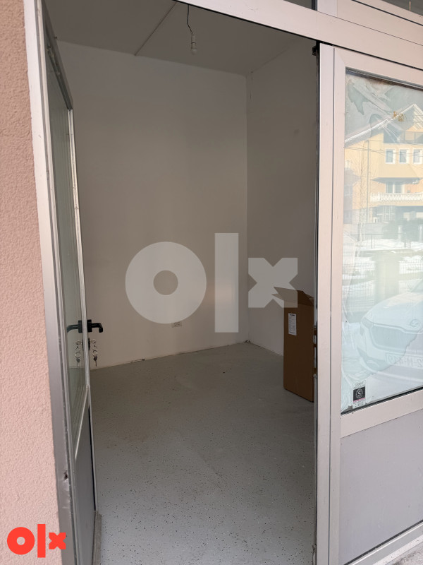 Izdajem poslovni prostor Vogošća 3