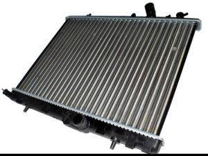 HLADNJAK VODE THERMOTEC Peugeot 407 1.6 HDI 04 -