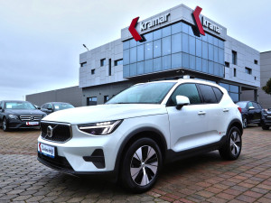 Volvo XC40 2.0 B3 Automatik-Geartronic Core VIRTUAL LED FACELIFT