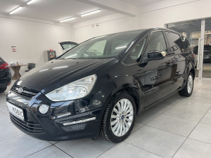 Ford S-Max 2015 2.0 Automatik/Led/Navi/7 Sjed.