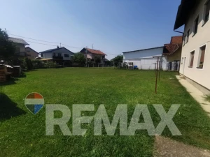 Stambeno-poslovni objekat na placu 1400m2 u Trnu photo 3