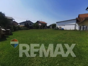 Stambeno-poslovni objekat na placu 1400m2 u Trnu photo 5