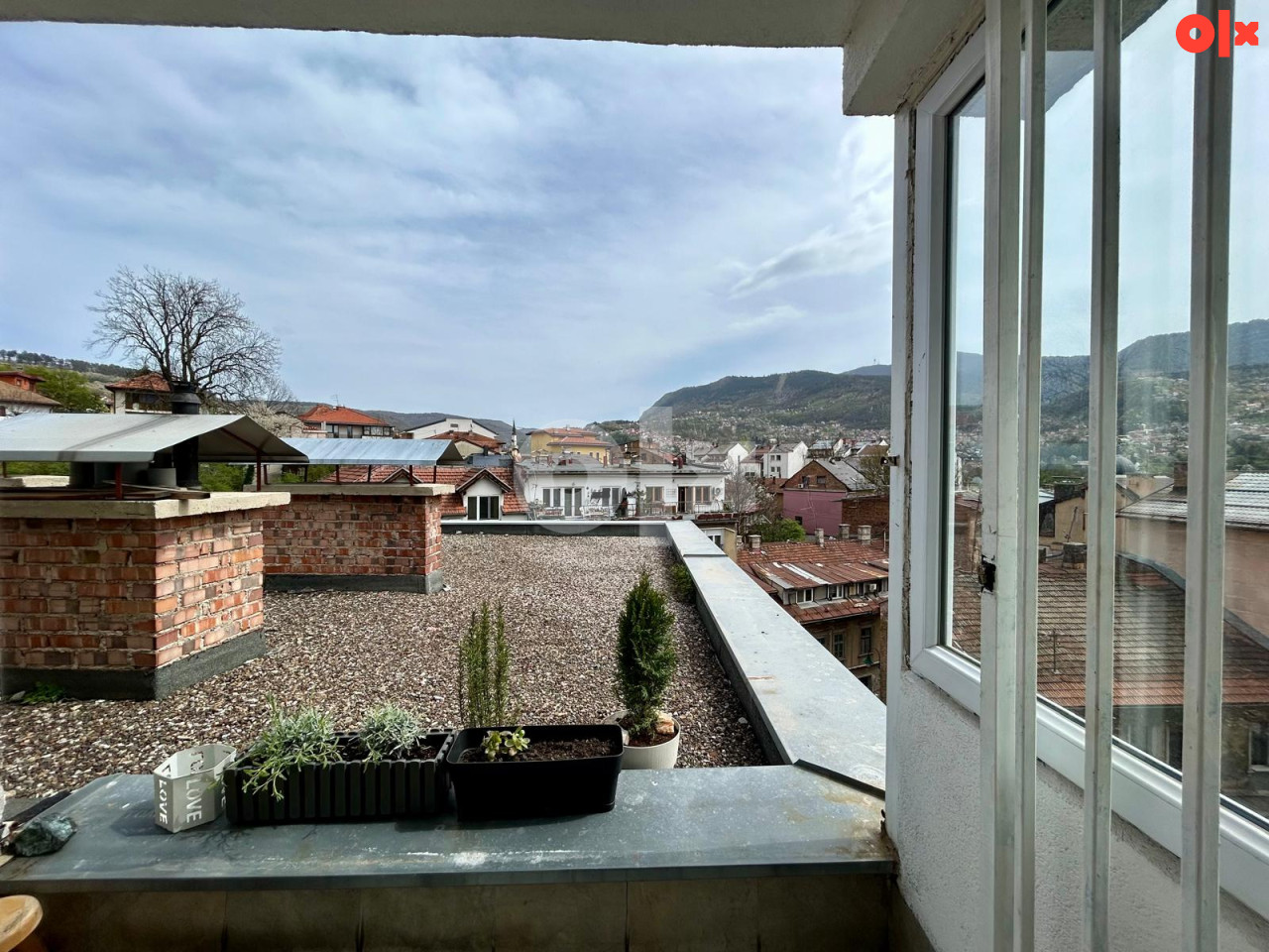Adaptiran trosoban stan Centar / Mejtaš, Mehmeda Handžića /77m2 13