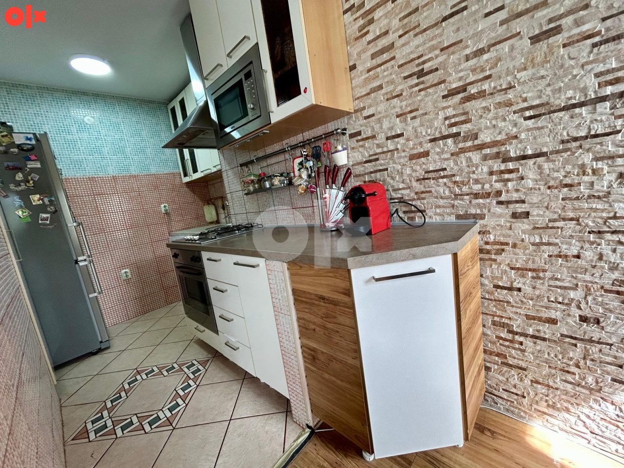 Adaptiran trosoban stan Centar / Mejtaš, Mehmeda Handžića /77m2 6