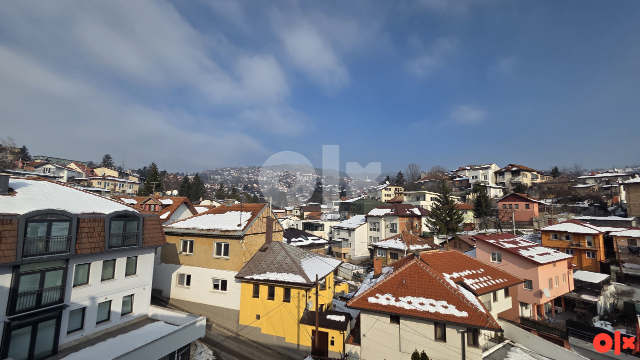 Adaptiran trosoban stan Centar / Mejtaš, Mehmeda Handžića /77m2 23
