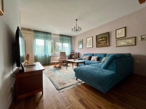 Adaptiran trosoban stan Centar / Mejtaš, Mehmeda Handžića /77m2 photo 2
