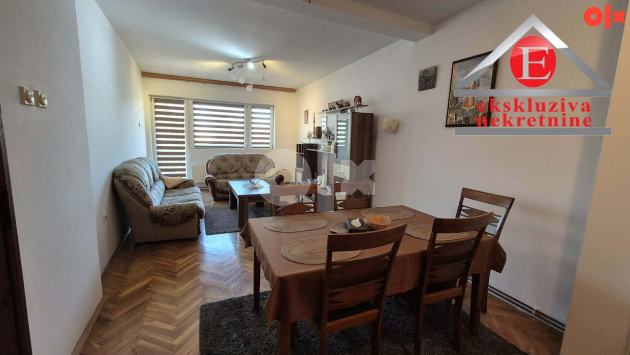Trosoban stan površine 79m2, III spr. ID 4169/ZP 3