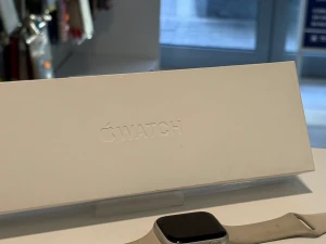 APPLE WATCH 9 41 mm 98% BAT GAR 3 MJESECA