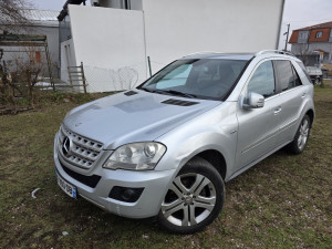 Mercedes ML 300 CDI 2011god Sve placeno do reg ML350 ML320