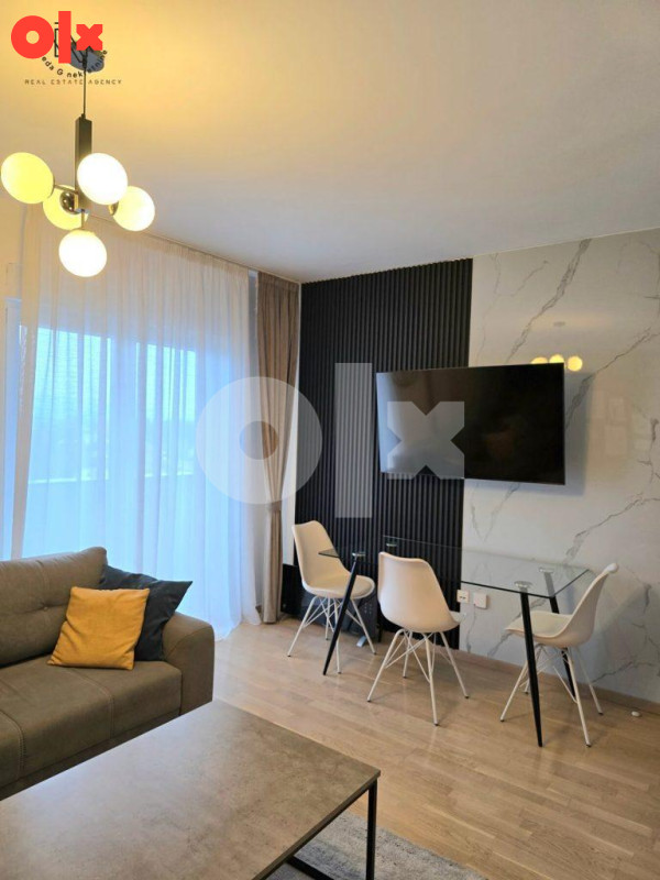 Luksuzno opremljen, trosoban stan od 67m2; Lazarevo-Budžak 3