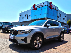 Volvo XC40 2.0 B3 Automatik-Geartronic Core VIRTUAL Full LED