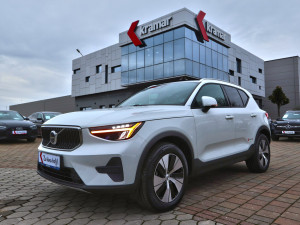 Volvo XC40 2.0 B3 Automatik-Geartronic Core VIRTUAL LED FACELIFT