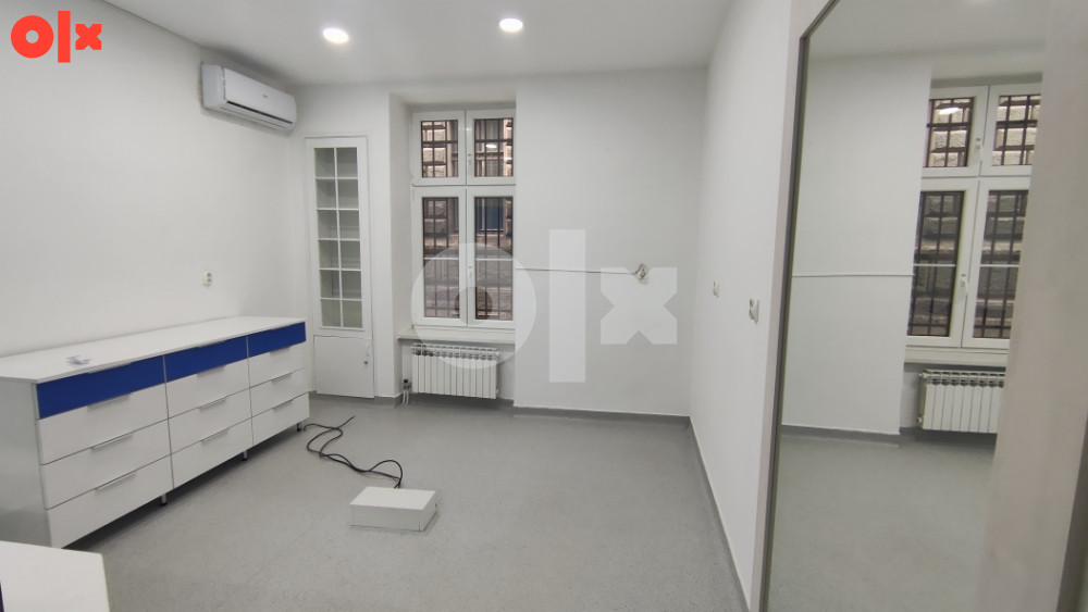Centar , poslovni prostor od 33 m2 za ordinaciju! 3