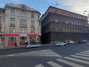 Centar , poslovni prostor od 33 m2 za ordinaciju!