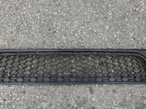 Maska resetka branika karambolke Golf 6 Gti Gtd sredina