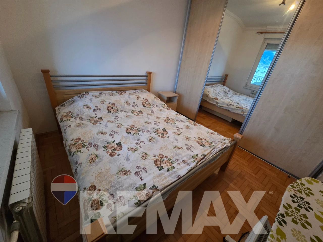 Atraktivna lokacija - na prodaju trosoban stan 59m2, širi centar 8