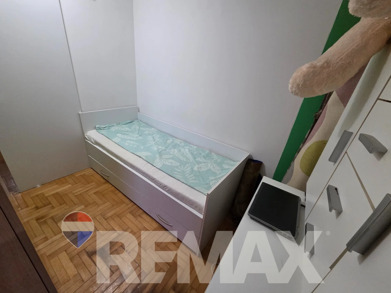 Atraktivna lokacija - na prodaju trosoban stan 59m2, širi centar 10
