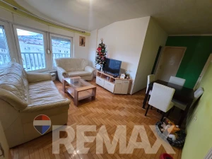 Atraktivna lokacija - na prodaju trosoban stan 59m2, širi centar photo 2