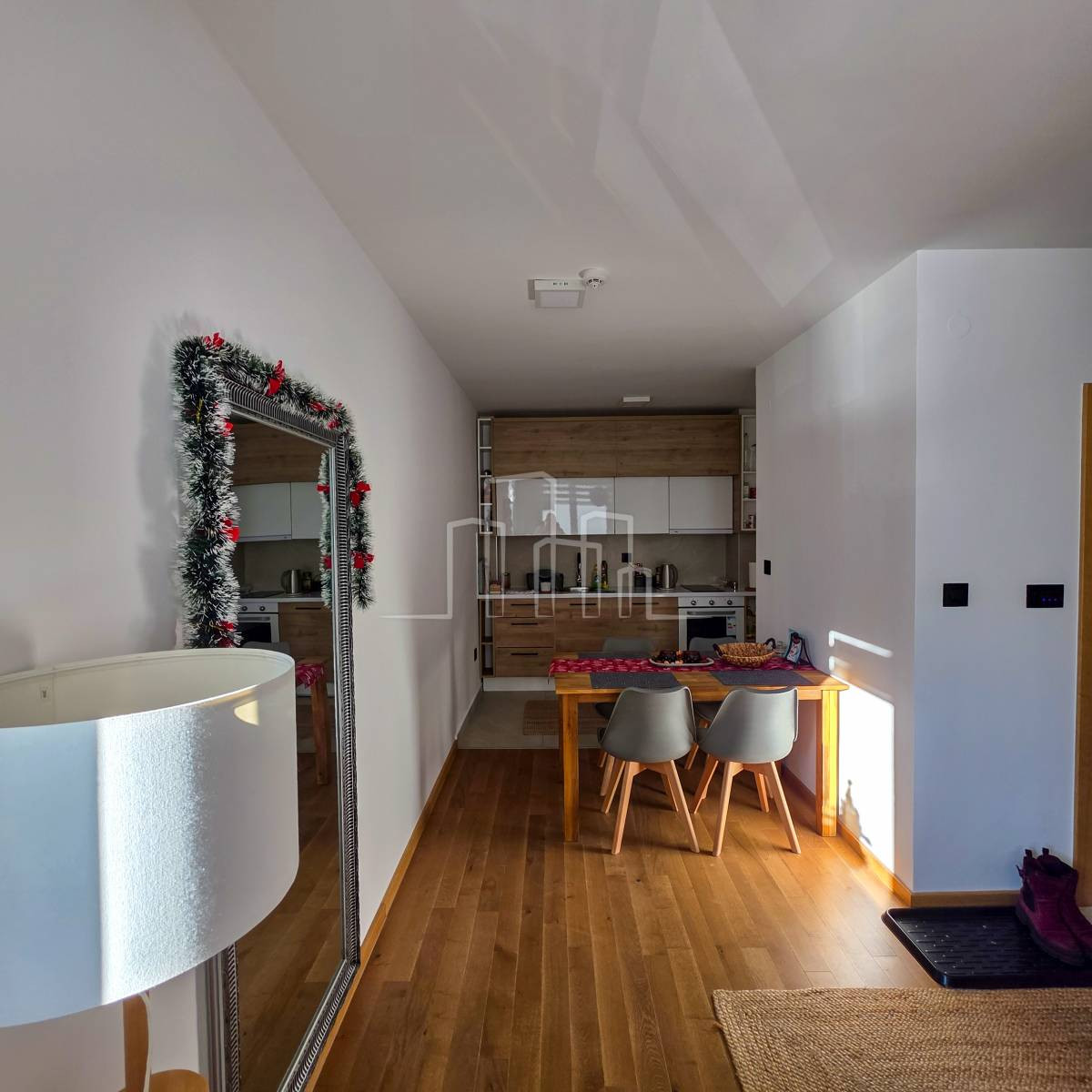 Apartman Opremljen 36m2 pogled staza prodaja Jahorina 8
