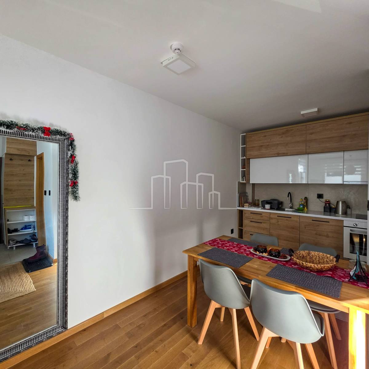 Apartman Opremljen 36m2 pogled staza prodaja Jahorina 9